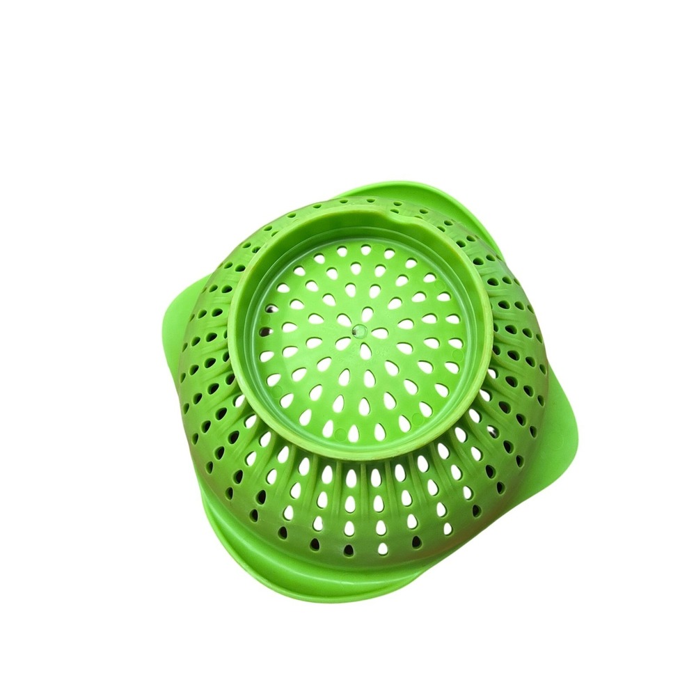 44111 Large Colander Kitchenware 3.5 Quart Capacity Green Preserve Canning USA - Picture 4 of 5